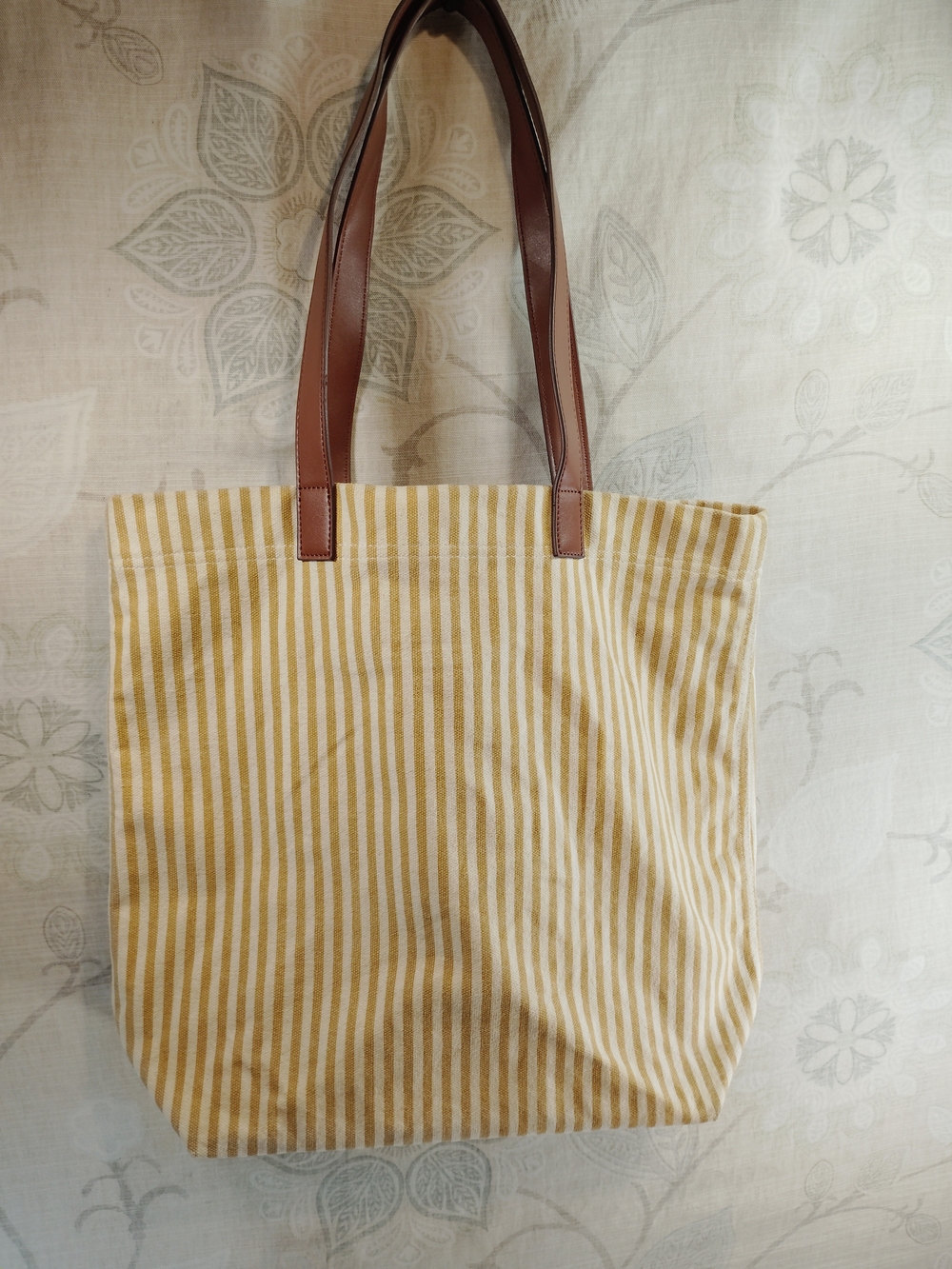 Abercrombie & Fitch Yellow and White Striped Canvas Tote with Brown Handles
